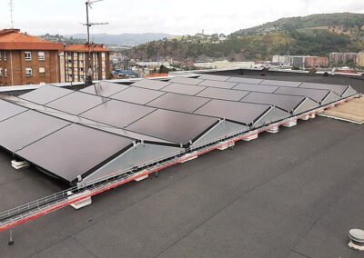 PROYECTO DE FOTOVOLTAICA 33KW EN EL COLEGIO SALESIANOS CRUCES EN BARAKALDO