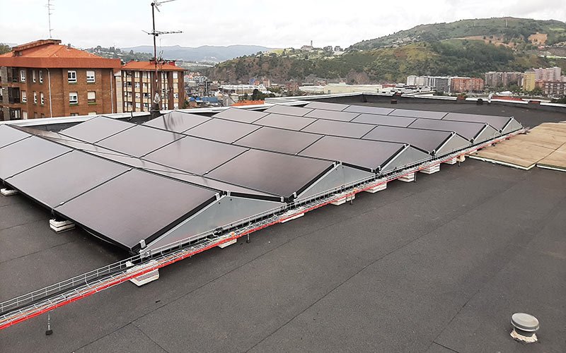 Proyecto de fotovoltaica 33kw en el Colegio Salesianos Cruces en Barakaldo