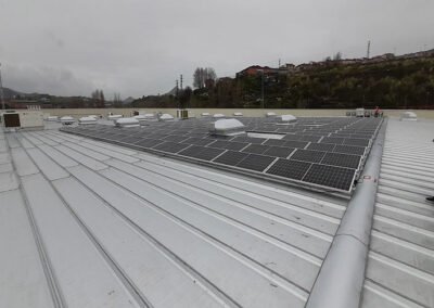 PROYECTO DE FOTOVOLTAICA 99,9KW DEL CENTRO COMERCIAL COSTCO EN SESTAO