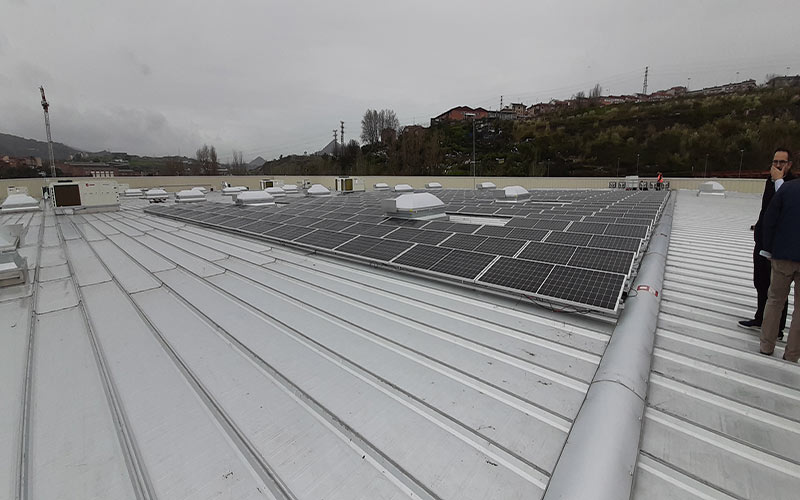 Proyecto de fotovoltaica 99,9kw del Centro Comercial Costco en Sestao