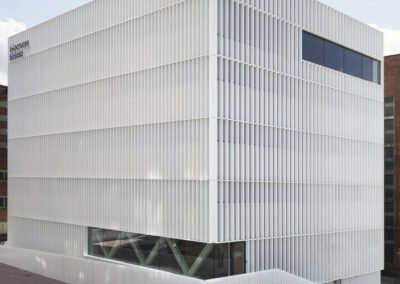 PROYECTO DE ELECTRICIDAD BT DE BIOCRUCES Y LABORATORIOS EN BARAKALDO